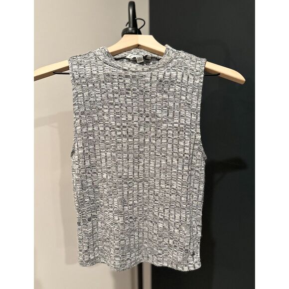 American Eagle Sleeveless Turtleneck - Picture 2 of 8